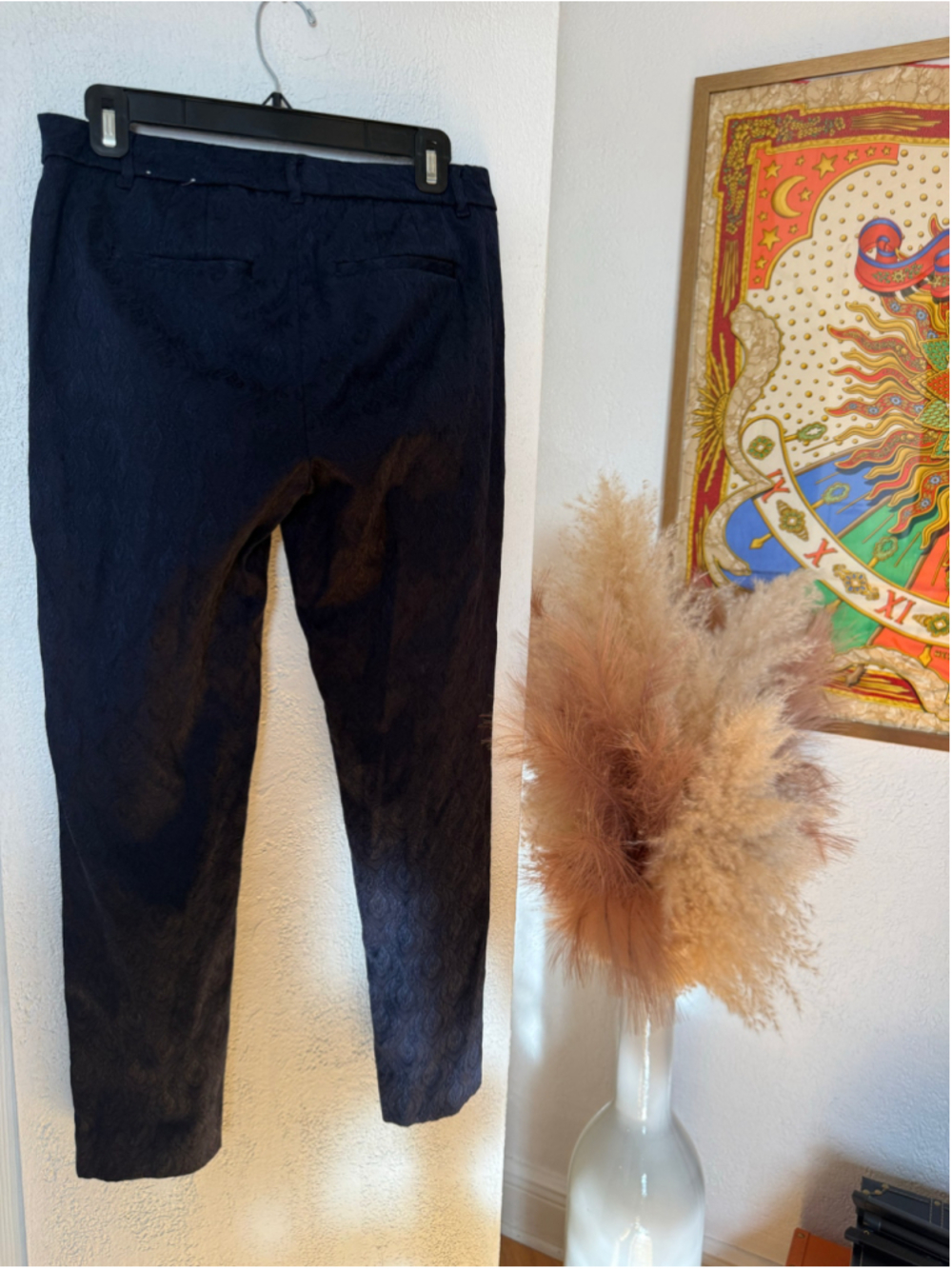 Preowned, woman’s White House Black Market Slim Ankle imprinted Pants , Navy, 4